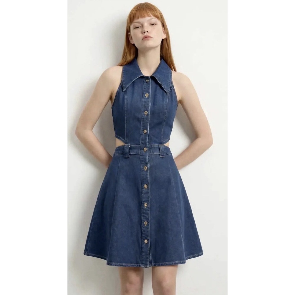 Urban Revivo COTTON STRETCHABLEโ DENIM CUT-OUT SLEEVELESS BUTTON FRONT DRESS